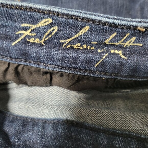 White House Black Market Crop Leg Jeans Womens Size 8 Mid Rise Dark Wash Denim - Picture 5 of 5